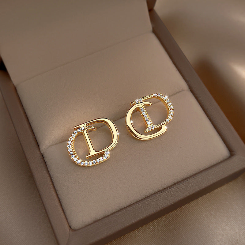 Diva Earrings